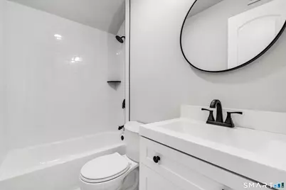 289 Pearl Harbor Street, Bridgeport, CT 06610 - Photo 11