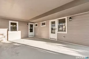 289 Pearl Harbor St, Bridgeport, CT 06610 - Photo 27