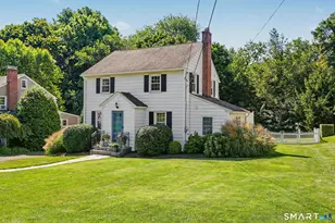 35 Beardsley Pkwy, Trumbull, CT 06611 - Photo 33