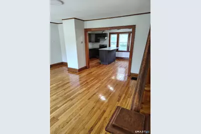377 W Wolcott Avenue, Windsor, CT 06095 - Photo 3