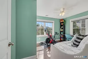 108 Seaside Ave, Stamford, CT 06902 - Photo 25