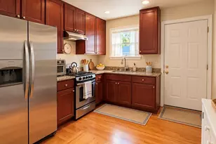 156 W Main St, Milford, CT 06460 - Photo 19
