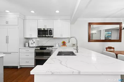 40 Ettl Lane #15, Greenwich, CT 06831 - Photo 11