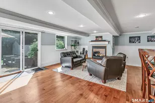 113 Old Stratfield Rd, Fairfield, CT 06825 - Photo 25