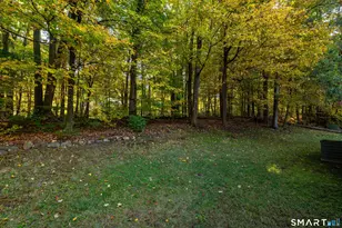 30 Green Woods Ln, Farmington, CT 06085 - Photo 21