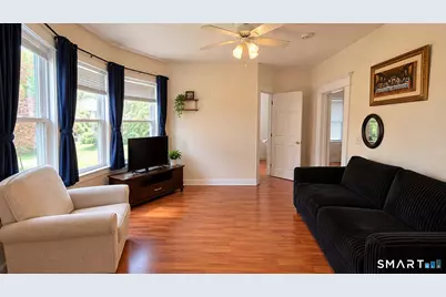 246 Front Avenue, West Haven, CT 06516 - Photo 9