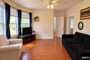 246 Front Ave, West Haven, CT 06516 - Photo 9