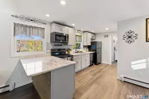 32 Pomfret Rd, Brooklyn, CT 06234 - Photo 9