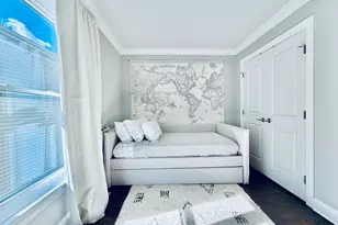 35 Terrace Pl, Stamford, CT 06902 - Photo 25