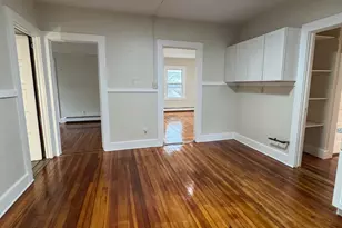 328 Chapman St, New Britain, CT 06051 - Photo 3