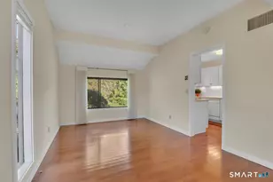 433 Heritage Vlg, Southbury, CT 06488 - Photo 7