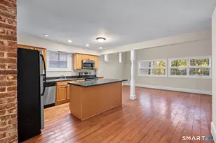 21 Pond St, Naugatuck, CT 06770 - Photo 11