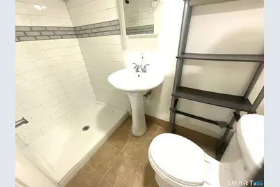 302 Dover Street, Bridgeport, CT 06610 - Photo 21