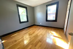 302 Dover St, Bridgeport, CT 06610 - Photo 13