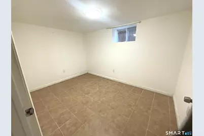302 Dover Street, Bridgeport, CT 06610 - Photo 17