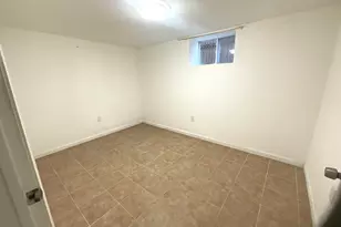 302 Dover St, Bridgeport, CT 06610 - Photo 17