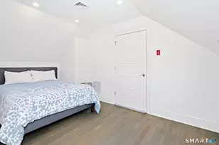159 Colonial Rd, Stamford, CT 06906 - Photo 21