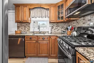 53 Woodland St, Plainville, CT 06062 - Photo 11