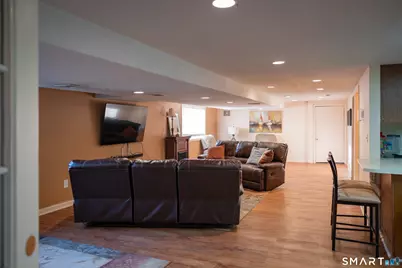 893 Farmington Avenue #6F, West Hartford, CT 06119 - Photo 21