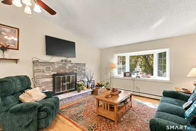 3 Patricia Terrace, Beacon Falls, CT 06403 - Photo 5