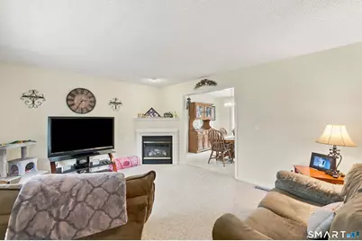 14 Alyce Terrace, Waterbury, CT 06708 - Photo 5