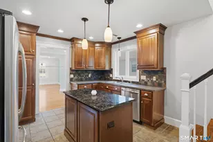 60-62 Cypress St, Bristol, CT 06010 - Photo 15