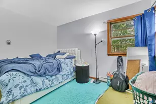 215 Hawkins St, Derby, CT 06418 - Photo 35