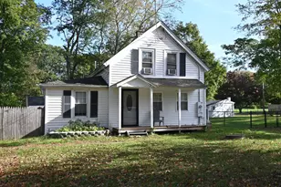 13 Griswold Ave, Old Lyme, CT 06371 - Photo 3