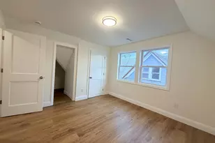 2937 Fairfield Ave, Bridgeport, CT 06605 - Photo 11