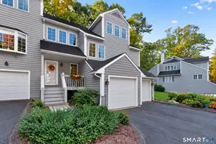 112 Winterbourne Ln, Canton, CT 06019 - Photo 1