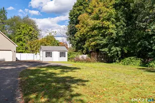 24 Cortland St, Windsor Locks, CT 06096 - Photo 29