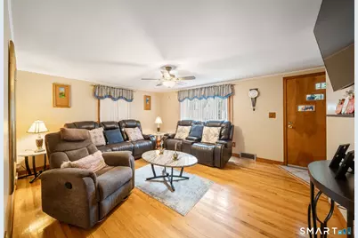 30 Knoll Street, Waterbury, CT 06705 - Photo 3