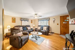 30 Knoll St, Waterbury, CT 06705 - Photo 3