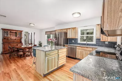 8 White Pine Drive, Brookfield, CT 06804 - Photo 3