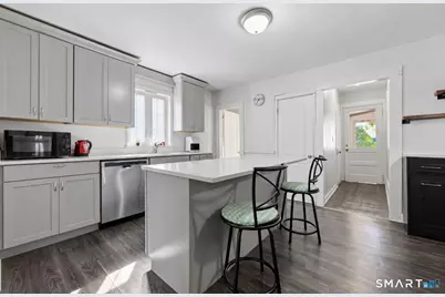 219 Pearl Street, Middletown, CT 06457 - Photo 5