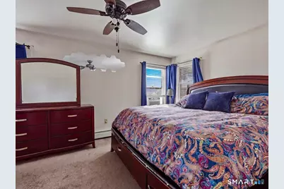 526 Winchester Avenue, New Haven, CT 06511 - Photo 11