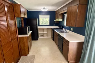 41 Nachilly Dr, New Britain, CT 06053 - Photo 3