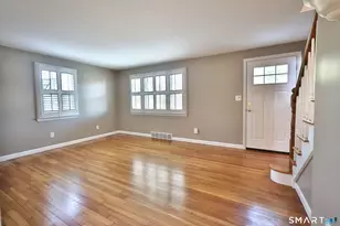 14 Maple Ave S, Westport, CT 06880 - Photo 5