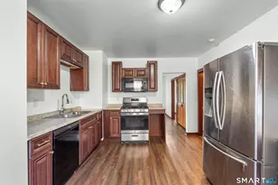 841 East St, New Britain, CT 06051 - Photo 1