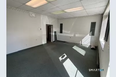 54 Chamberlain Highway #4, Meriden, CT 06451 - Photo 3