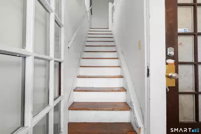 79 Maple Street #3rd Flr, New Haven, CT 06511 - Photo 17