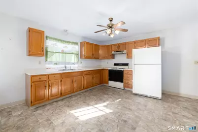138 Danielle Drive, Waterbury, CT 06704 - Photo 11