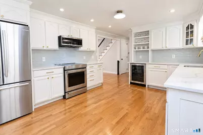 26 Ichabod Road, Simsbury, CT 06070 - Photo 3