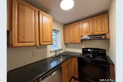 398 Courtland Avenue #17, Stamford, CT 06906 - Photo 5