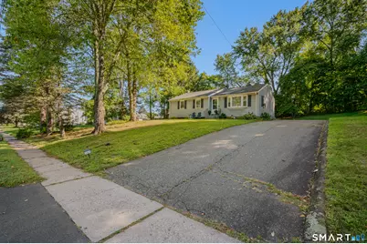 122 Prospect Street, Glastonbury, CT 06033 - Photo 3