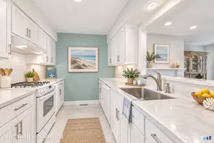 81 Main St, Branford, CT 06405 - Photo 11