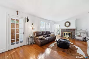 108 Cromwell St, Hartford, CT 06114 - Photo 9