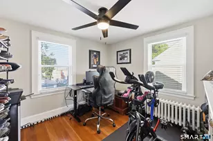 108 Cromwell St, Hartford, CT 06114 - Photo 21