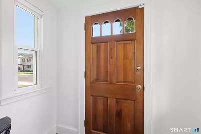 108 Cromwell Street, Hartford, CT 06114 - Photo 7