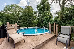 41 Rainbow Ct, Hamden, CT 06514 - Photo 3